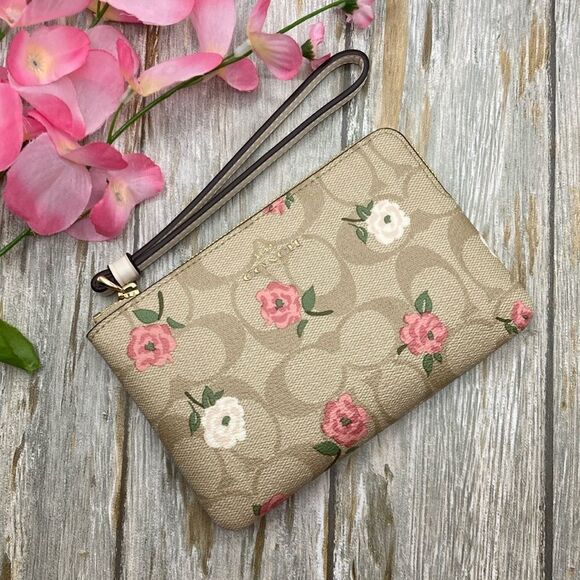 Coach Corner Zip Wristlet In Signature Canvas With Floral Print Wallet Bag Purse - Picture 1 of 10